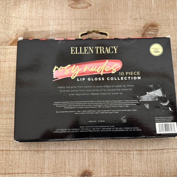 Ellen Tracy Rosy Nudes Lip Gloss Collection - Picture 2 of 2